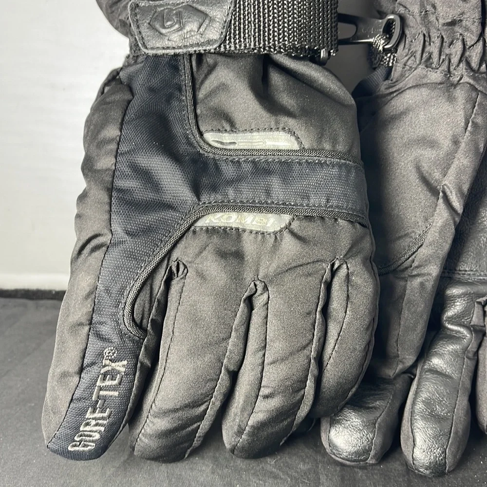 Kombi Gore-Tex Gloves Women’s size Medium